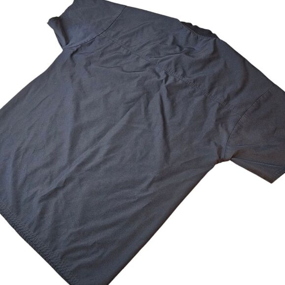 Figs Technical Collection Scrub Top โ Black - Picture 3 of 6